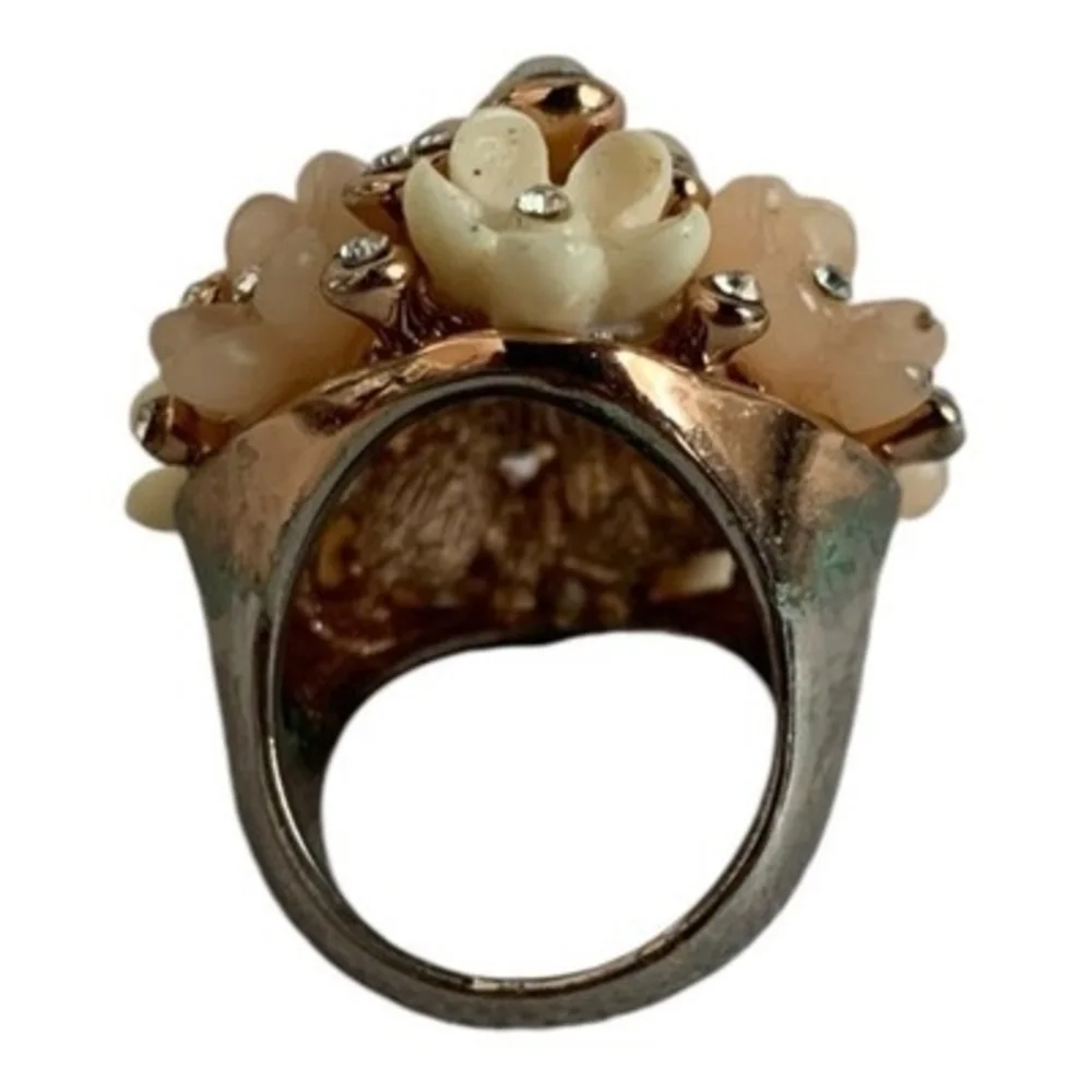 Vintage Floral Cluster Rhinestone Ring Beige Pale Pink Size 6.5 Costume Jewelry